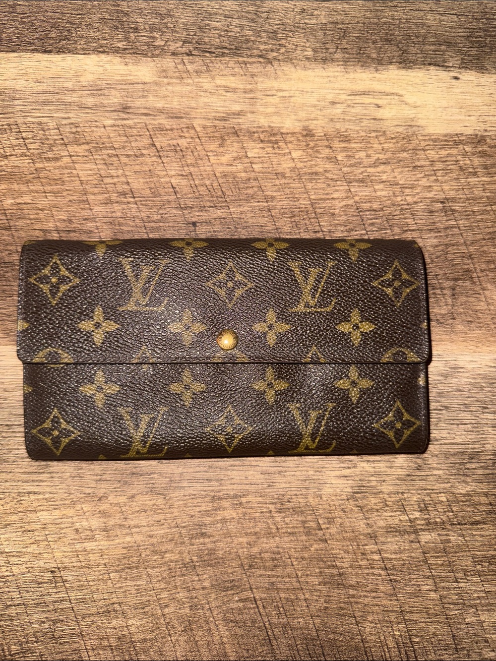 Louis Vuitton Sarah Monogram Canvas Brown & Gold Snap Wallet